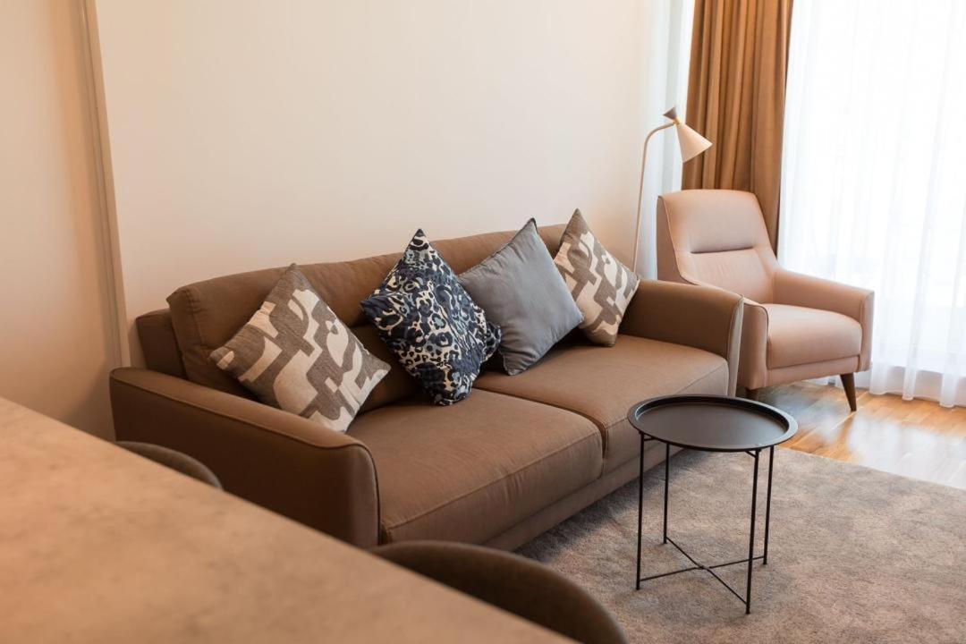 Escapism - Premium 1Br Apartment With Parking Bucureşti Exterior foto