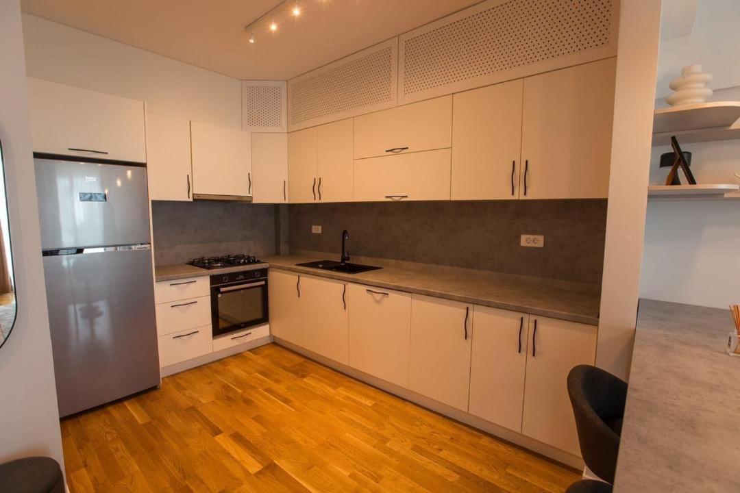 Escapism - Premium 1Br Apartment With Parking Bucureşti Exterior foto